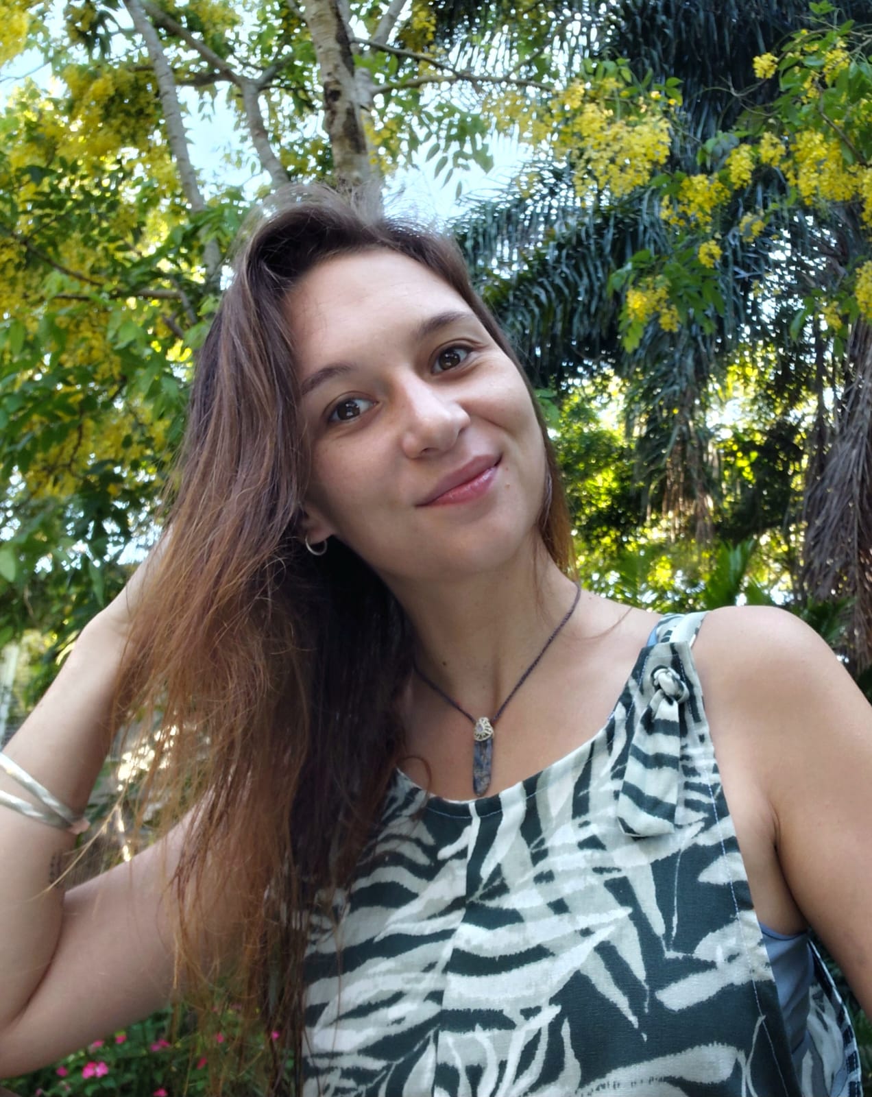 justine contact